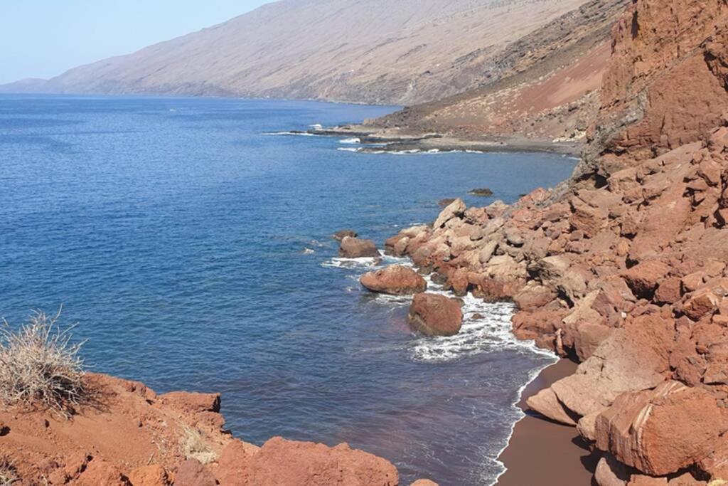 Apt Con Piscina Playa Roja, Ла Рестинга Екстериор снимка